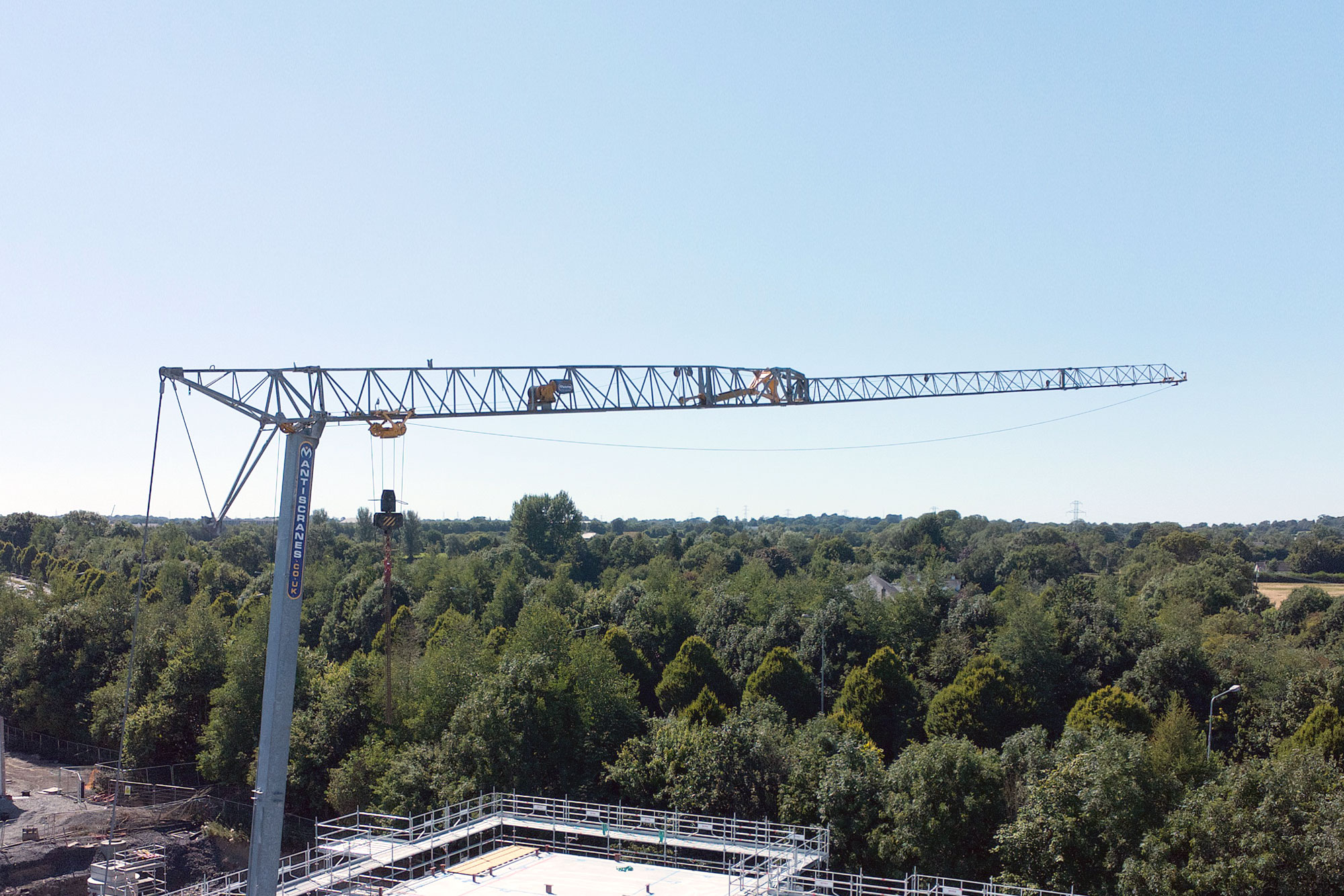 Mantis 35 10 self-erecting tower crane